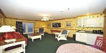Chippewa Hotel Waterfront Mackinac Island Exterior photo